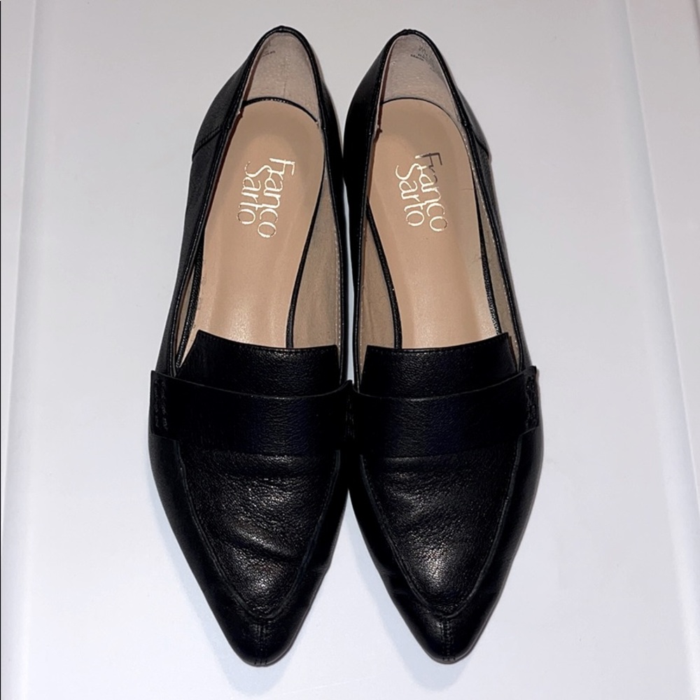 Black flats/dress shoes